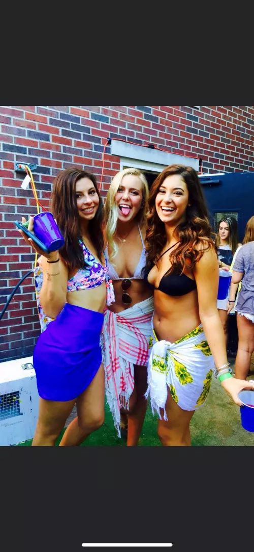 IU Party Girls IU Party Girls