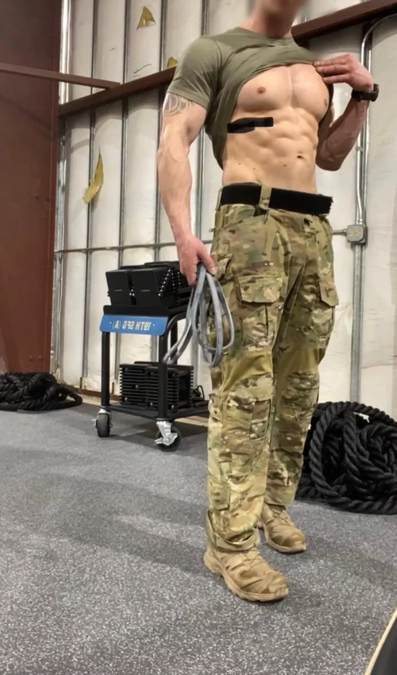 I've always bottomed but I want to try being a top. Anyone want to be my first? I've always bottomed but I want to try being a top. Anyone want to be my first?