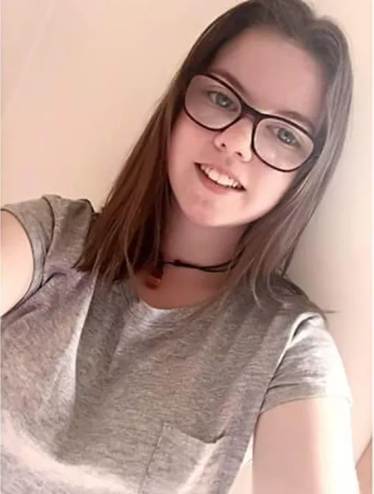 I've always wanted to be tributed. I'm F19. any guys wanna send me a tributed version of my pic? I've always wanted to be tributed. I'm F19. any guys wanna send me a tributed version of my pic?