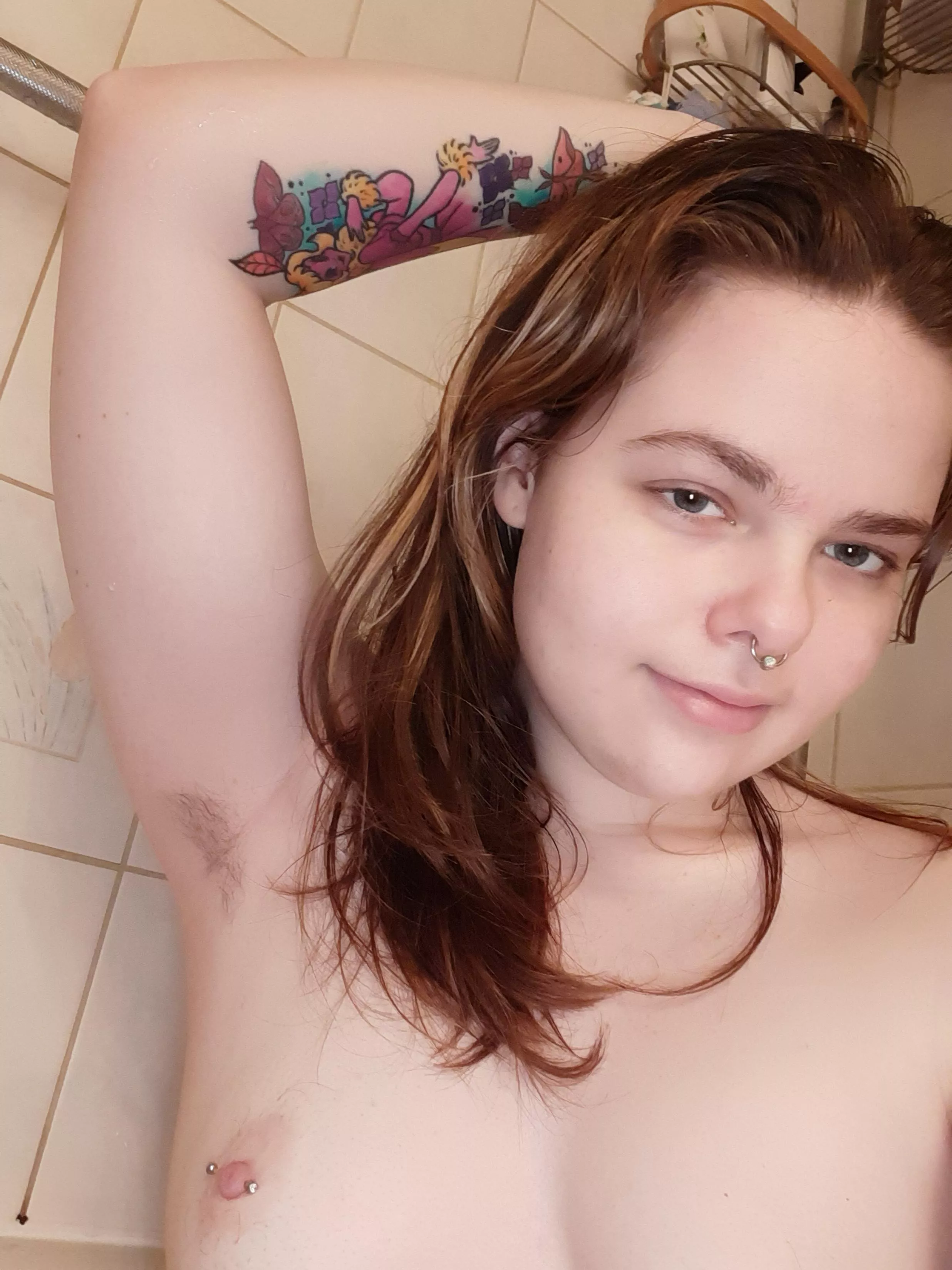 Ive been growing my armpit hair! I hope yall like it! 🤗 Ive been growing my armpit hair! I hope yall like it! 🤗