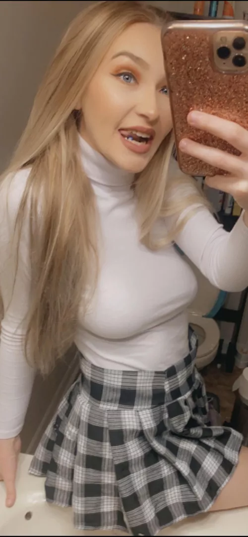 Iβve been naughty and need a good spanking π₯Ί