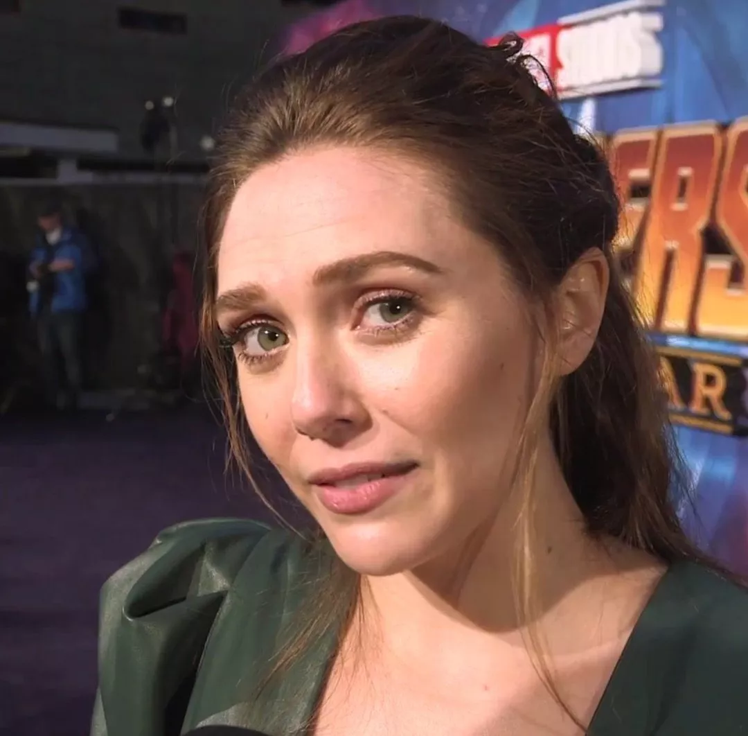 I've emptied so many loads to Lizzie Olsen's face I've emptied so many loads to Lizzie Olsen's face