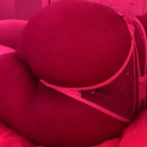 I’ve gained some weight but it all went to my ass [f]