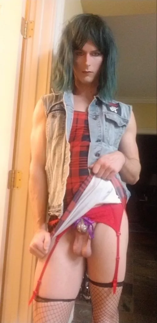 I've got a whole lot of sass for a locked up sissy slut ๐ I've got a whole lot of sass for a locked up sissy slut ๐