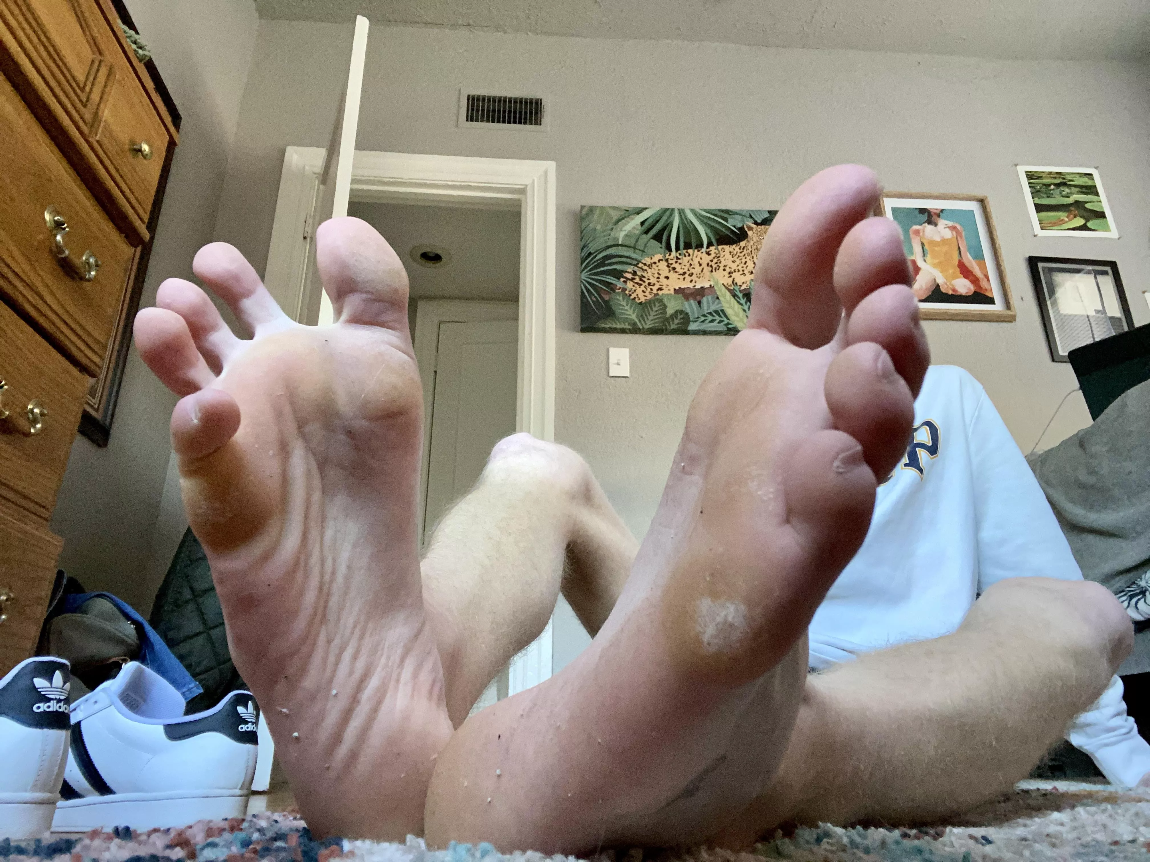 I’ve got some dirty feet that need your attention immediately!