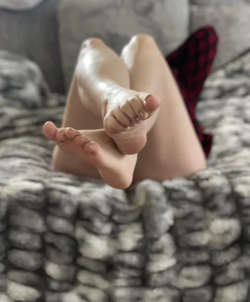 I’ve got some smelly soles for you I’ve got some smelly soles for you