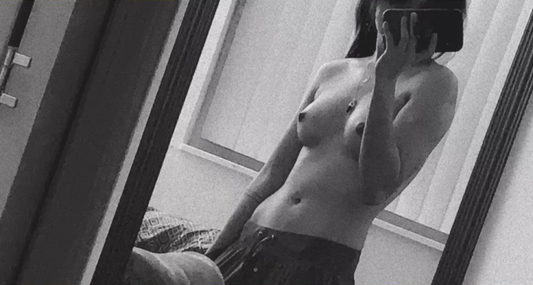 I’ve never shared any pics of me before but I feel good about myself today