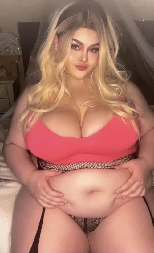 Iβve really been filling out my clothes lately π₯΅