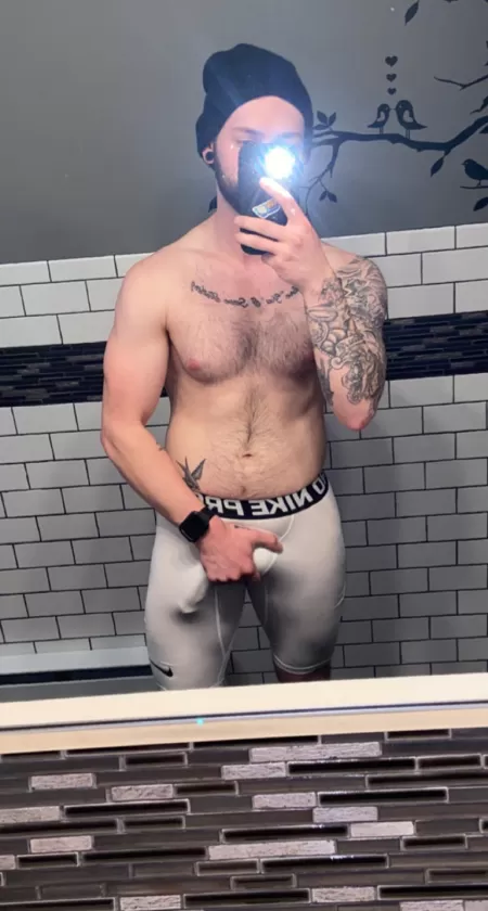 i’ve really been liking the way my bulge looks in these new compression shorts