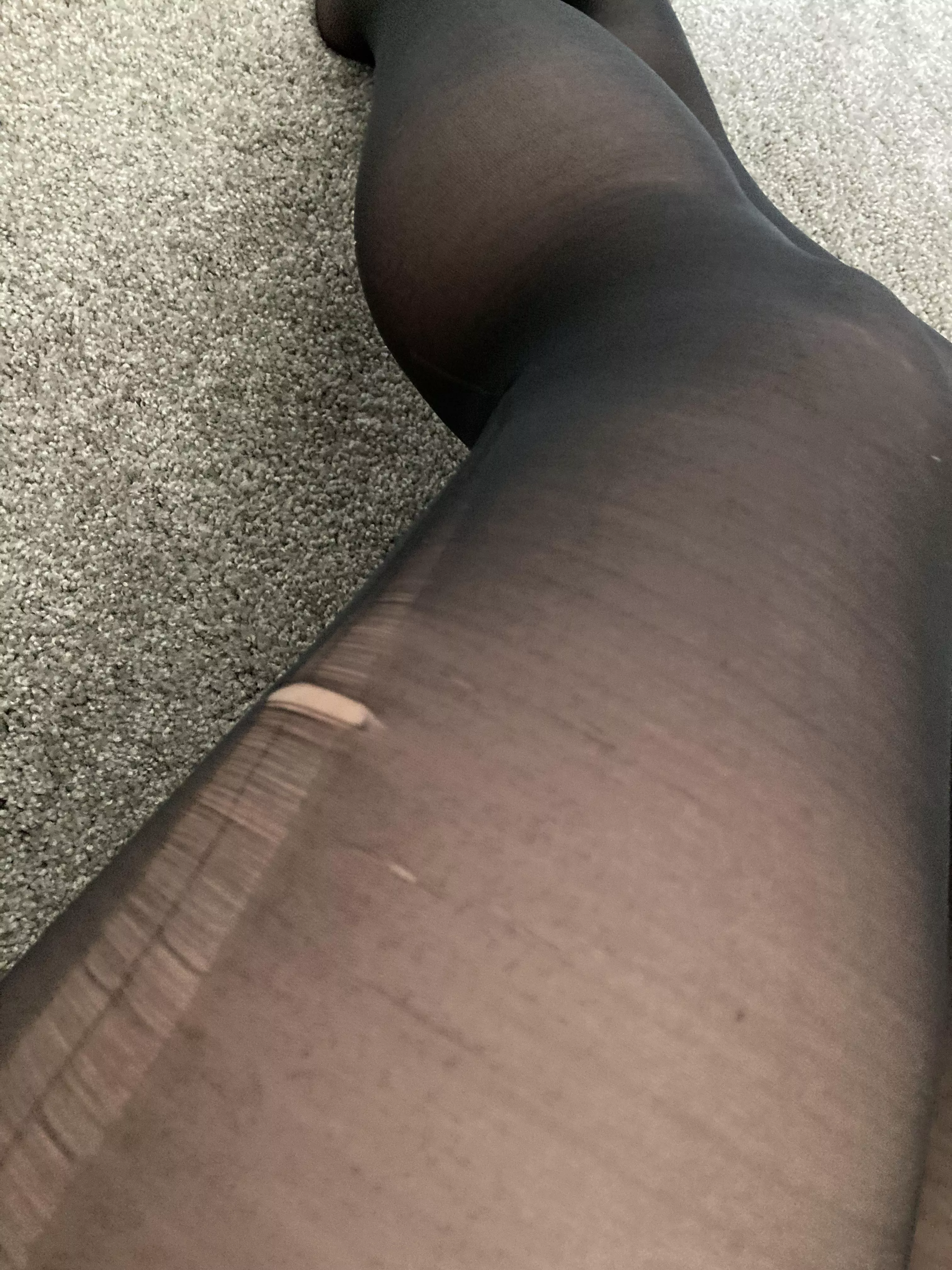 I’ve ripped my pantyhose 🥵