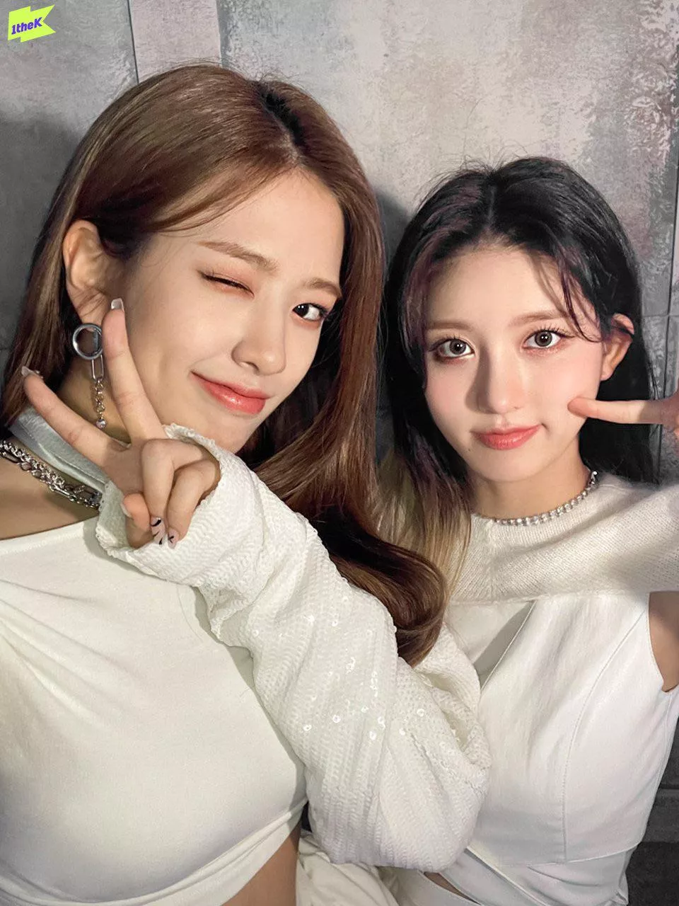 IVE - Yujin & Gaeul IVE - Yujin & Gaeul