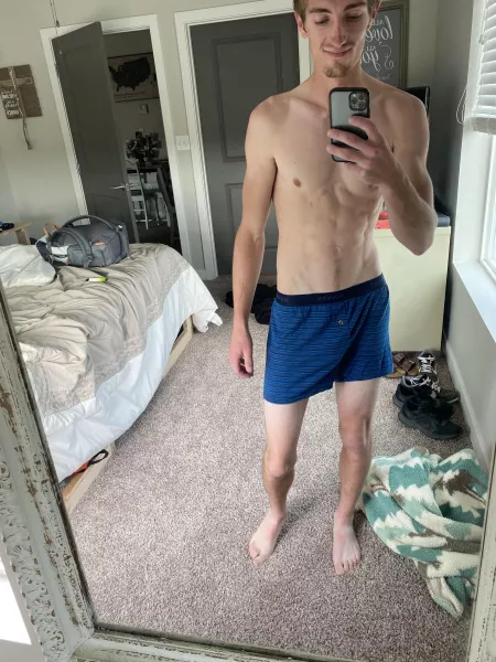 J chillin in some Hanes ๐ donโt mind the messy room J chillin in some Hanes ๐ donโt mind the messy room