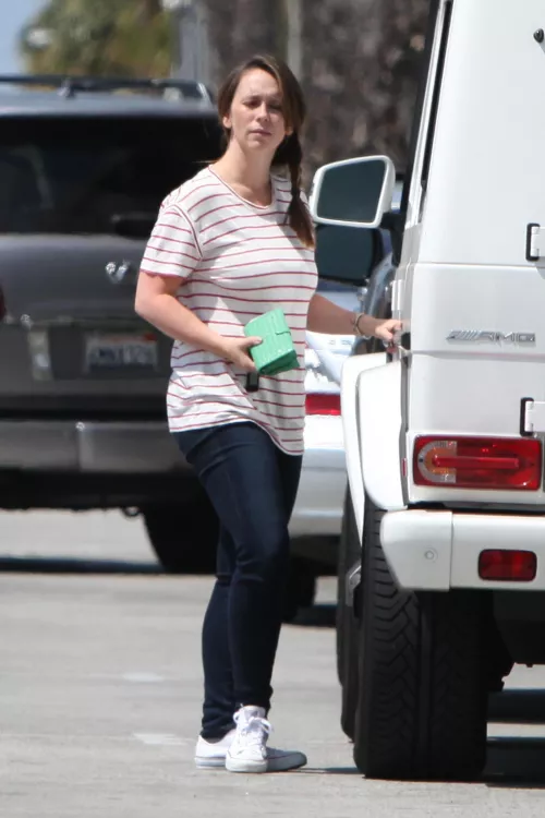 Jennifer Love Hewitt 2016 Jennifer Love Hewitt 2016
