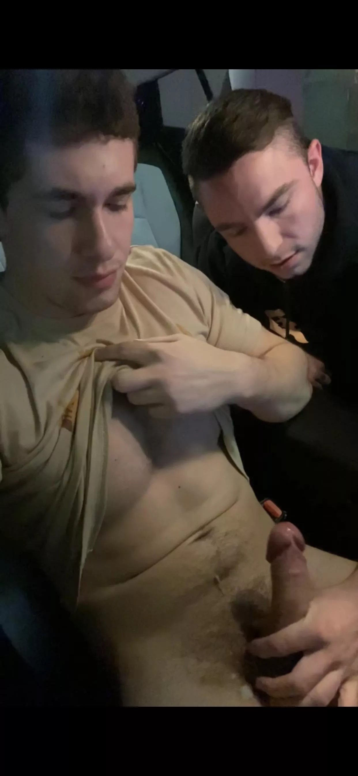 Jerking my bro ๐ Jerking my bro ๐