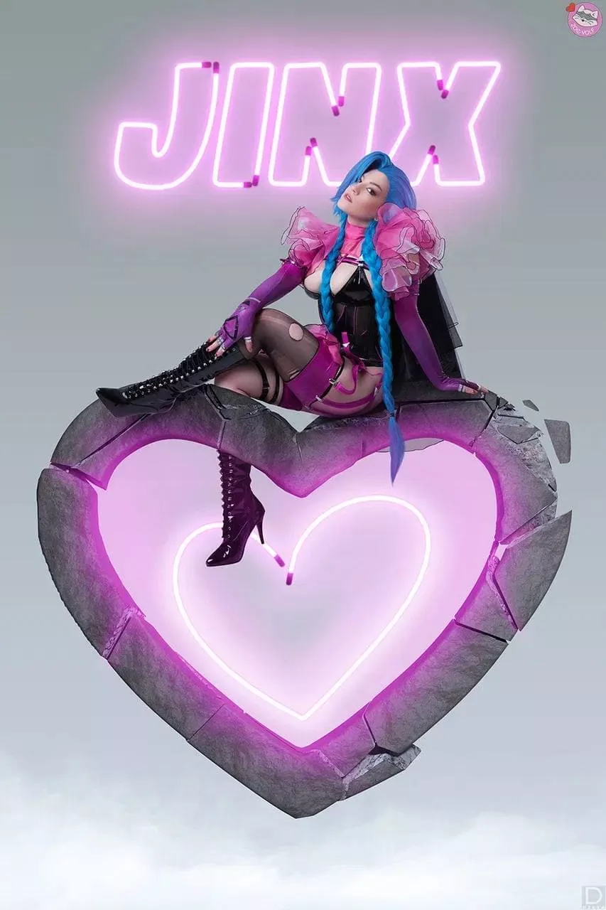Jinx cosplay, a very lewd version (ZoeVolf)