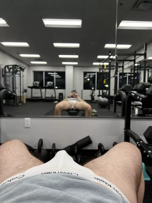 Jockstrap at the gym 💪🏻
