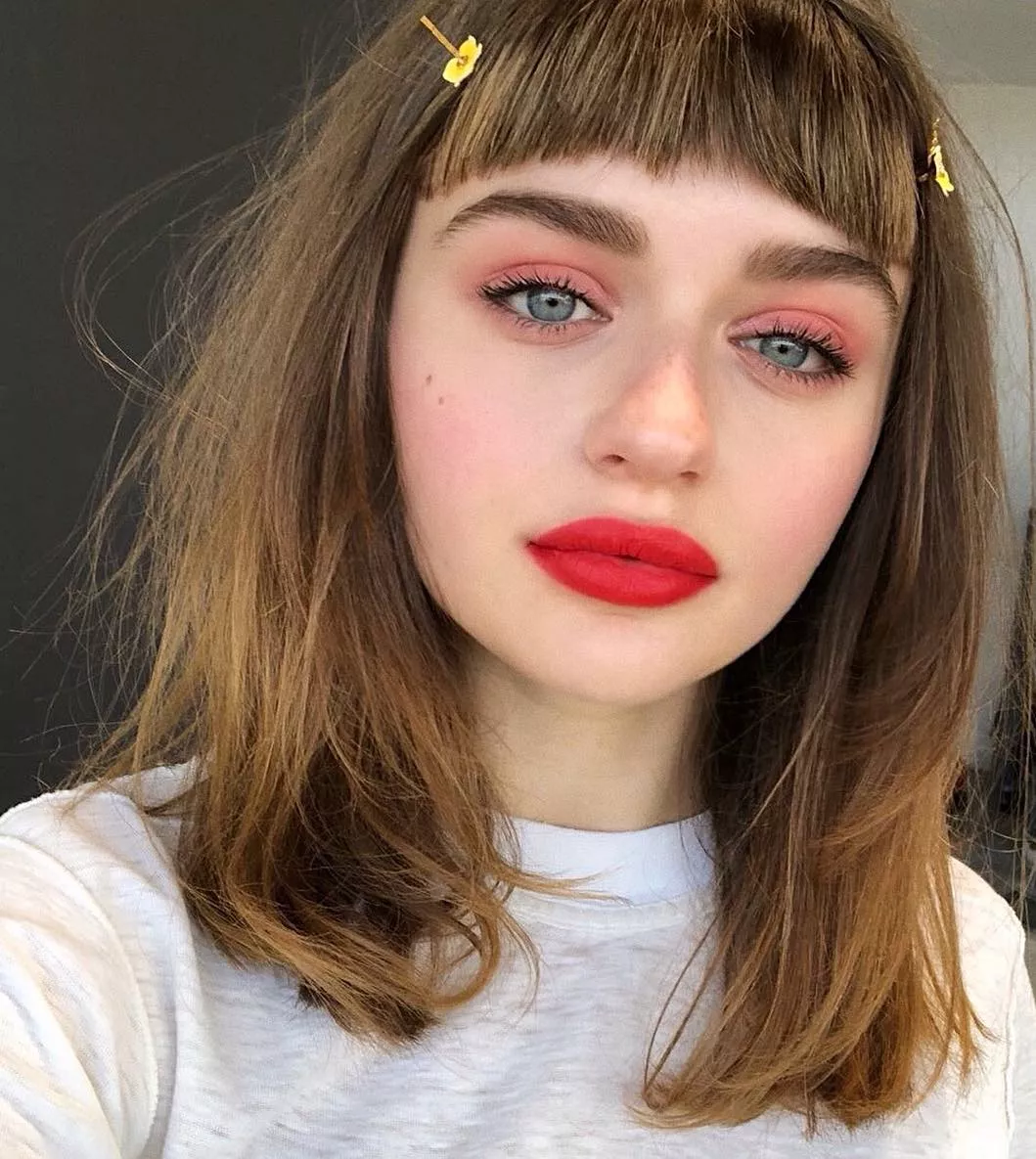 Joey King's stunning face