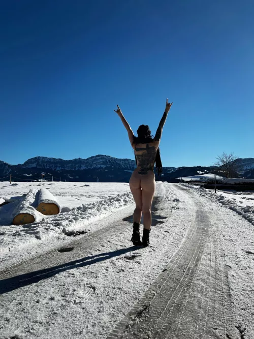 Join me for naked adventures?