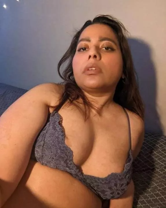 Join me in bed? ❤️