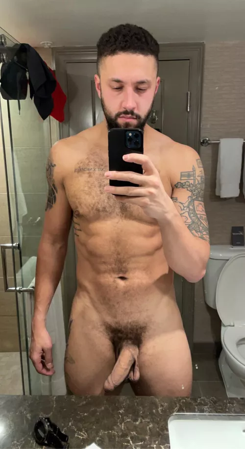 Join me in front of the mirror