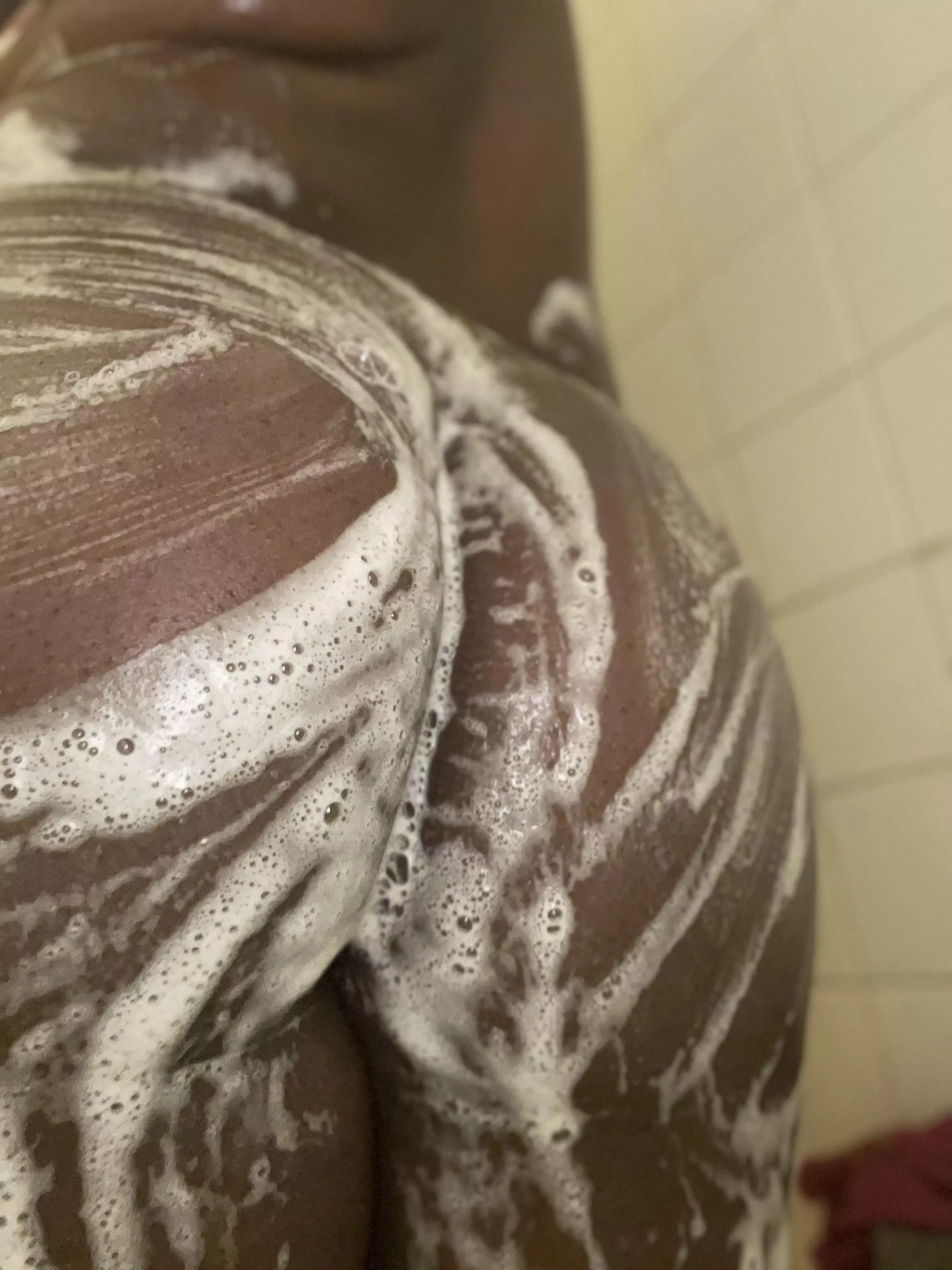 Join me in the shower Join me in the shower