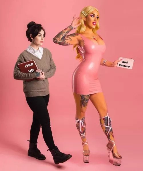 Join the January, 2022 Bimbo Revolution Comrades!