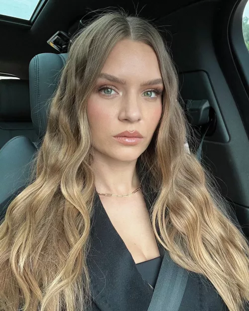 Josephine Skriver Josephine Skriver