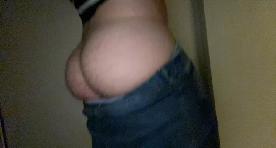 Juicy ass? (19)