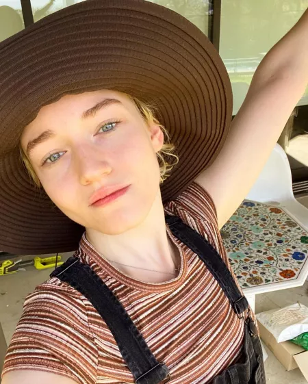 Julia Garner Julia Garner