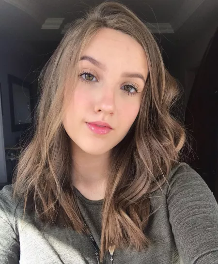 Julia Melo Julia Melo