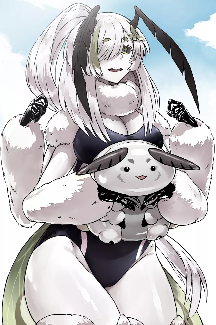 Juniper hanging out with her baby form (haraya manawari)