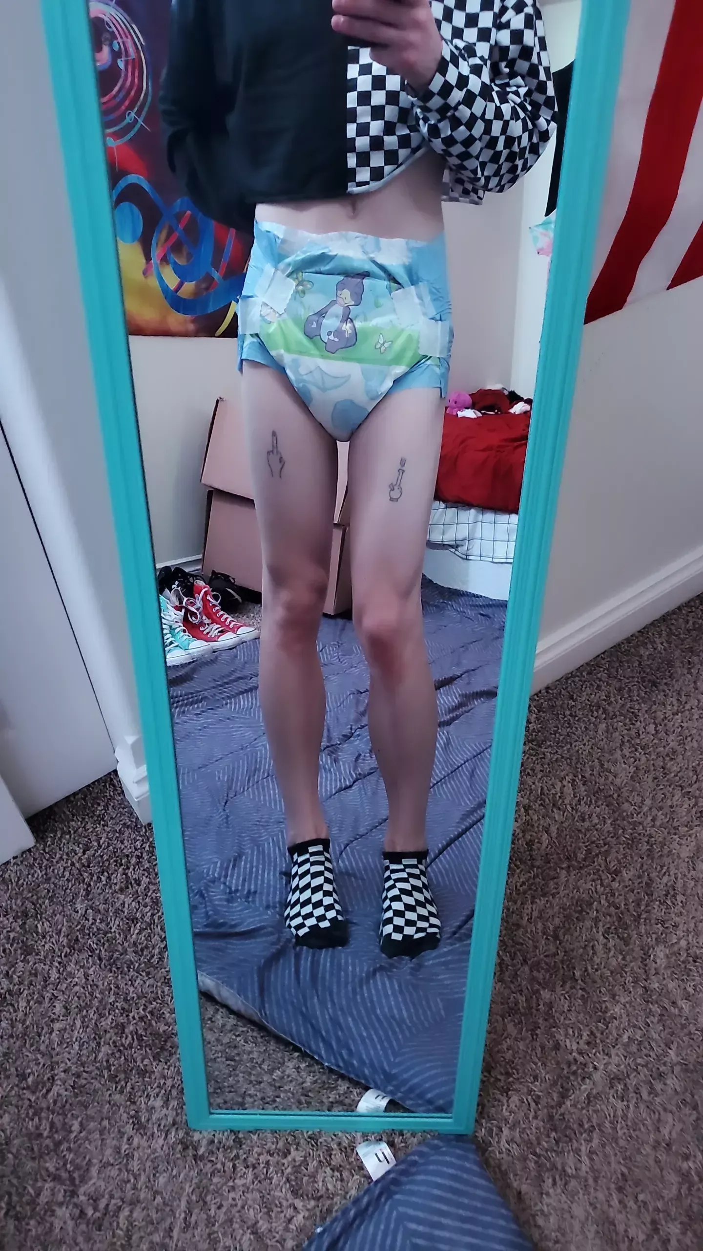 Just a casual mirror selfie ☁️