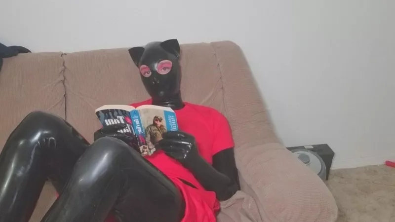 Just a casual Saturday afternoon. Just a casual Saturday afternoon.