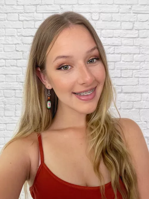 Just a casual smiley selfie for ya