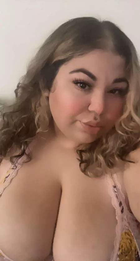 Just a fat slut ππ