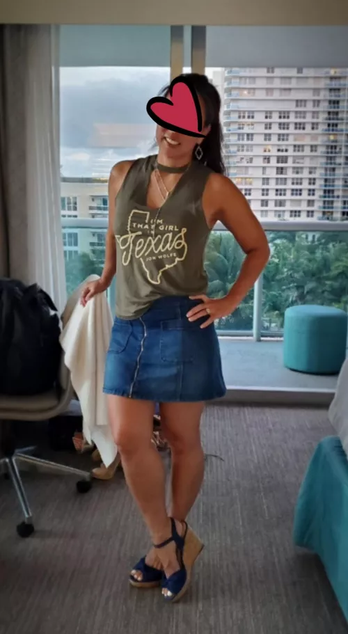 just a girl from Texas..🤠🤠 SexyAsian