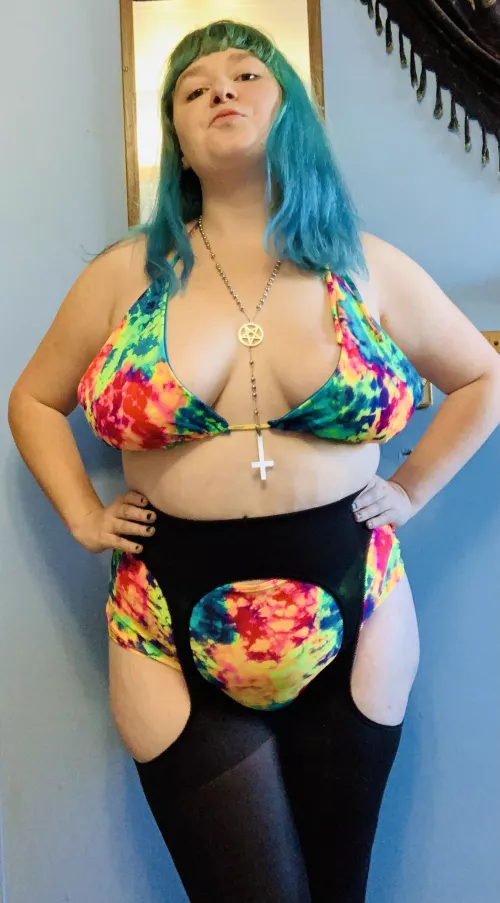 Just a Halloween outfit ??