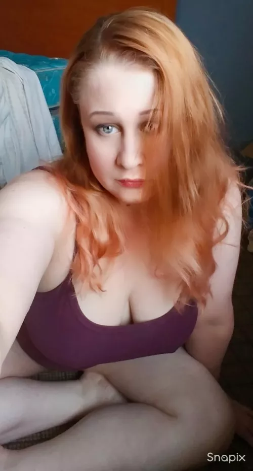 Just a little closer, babe...π