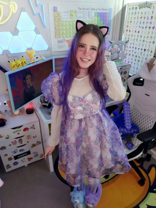 just a smol girl πβ€οΈ