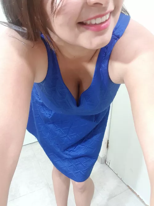 Just a sneak peek ok sweetie?