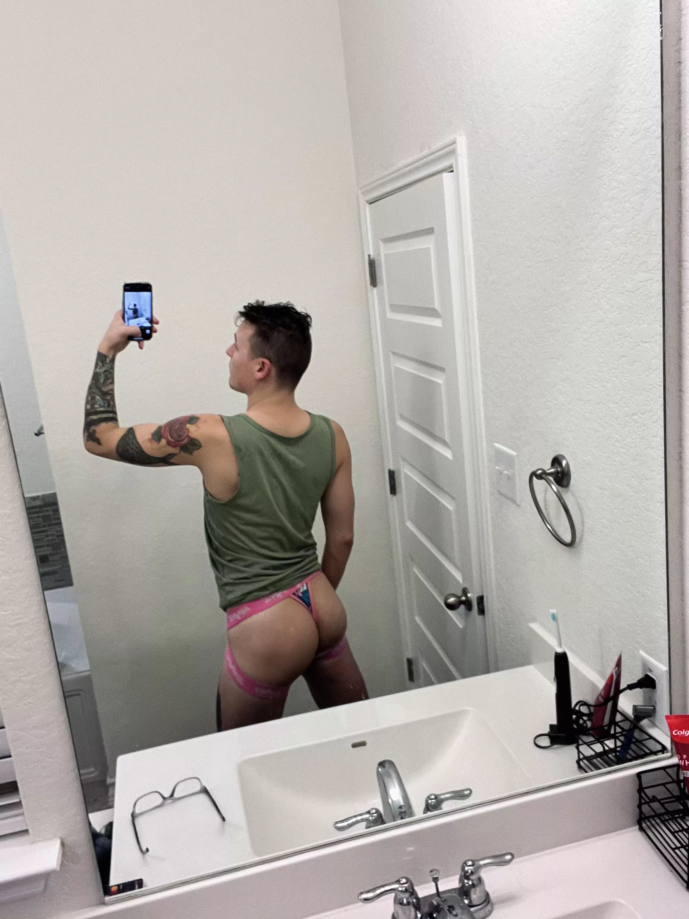 Just a squat or two here and there ;)