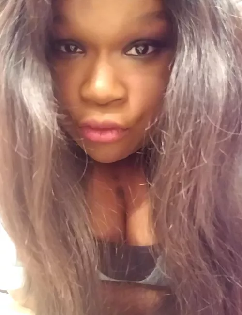 Just another picture. 🤷🏾‍♀️