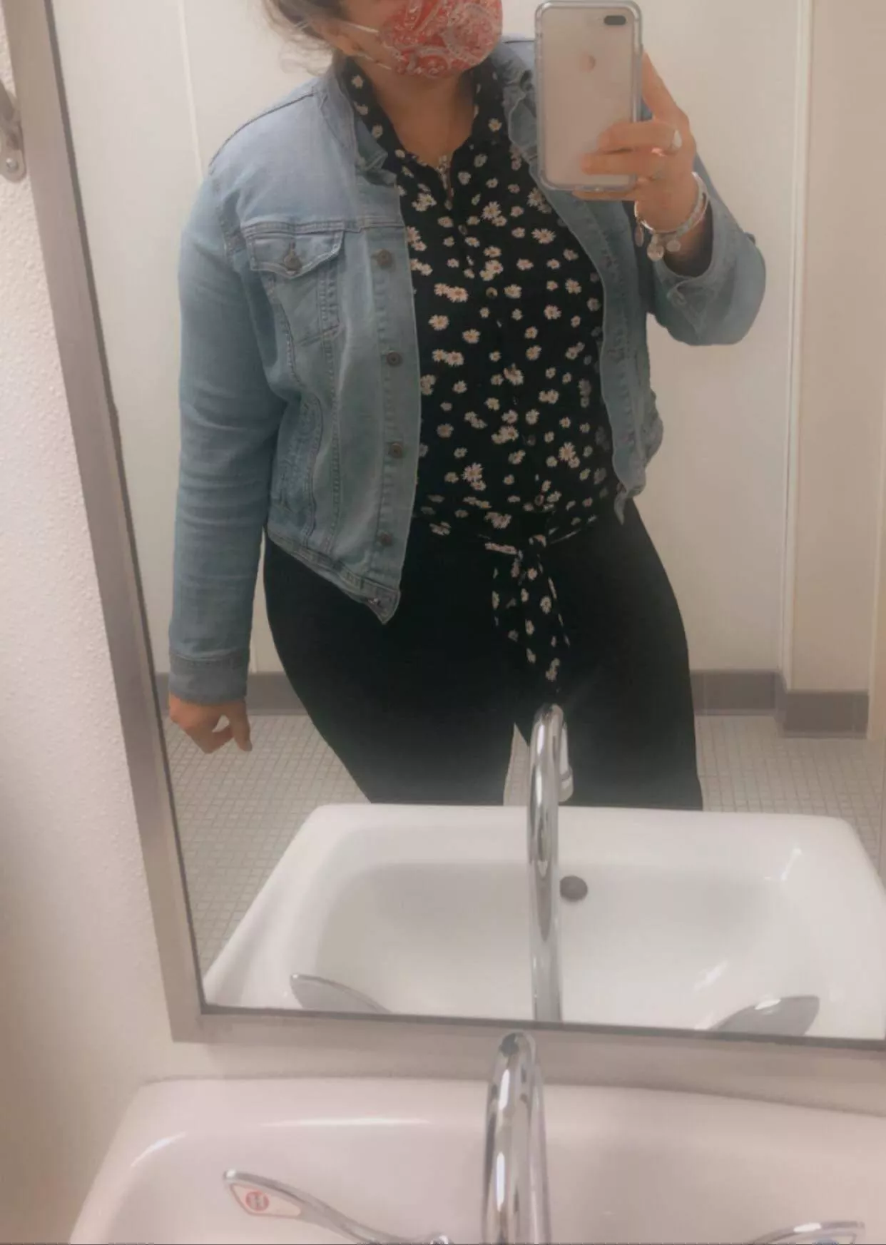 Just at work thinking about getting filled up. 👸♠️