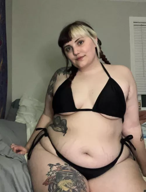 just bc I’m not seeing a whole lot of my body type on this page 😝