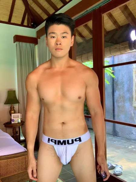 Just bought a new jockstrap 😈 Just bought a new jockstrap 😈