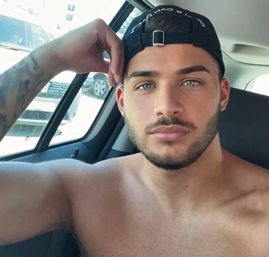 Just bought vanguard. Going to try it later. Trying to widen my xbox friend group.