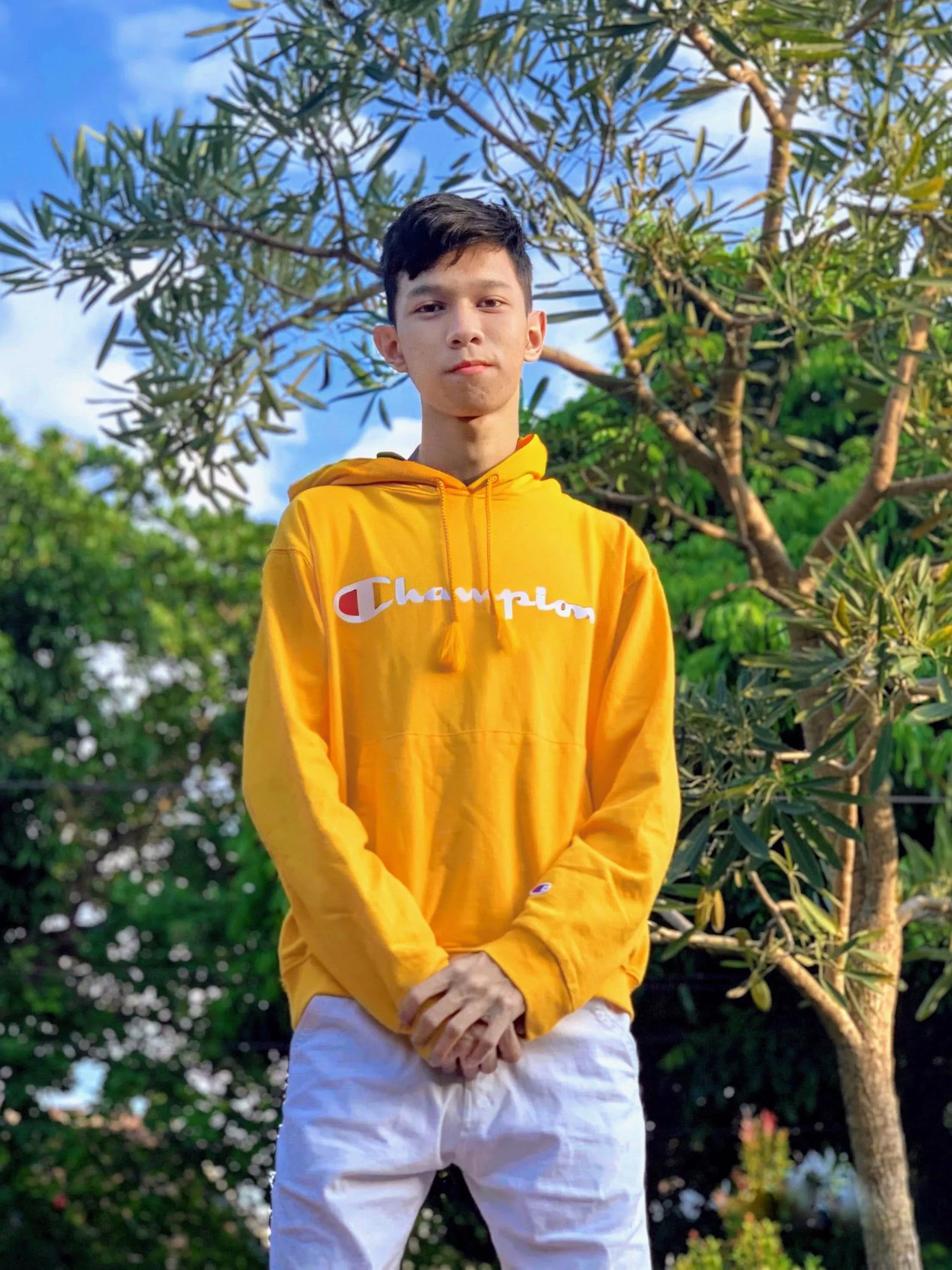 Just chillin outside ☀️