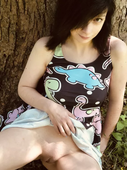 Just chillin' outside like a completely normal person Just chillin' outside like a completely normal person