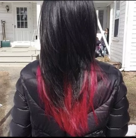 Just did peek a boo red highlights. Subscribe to my free Onlyfans to see what else Iβm hiding. Link in comments.