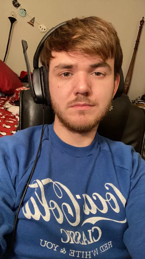 Just doing some lite gayming :)